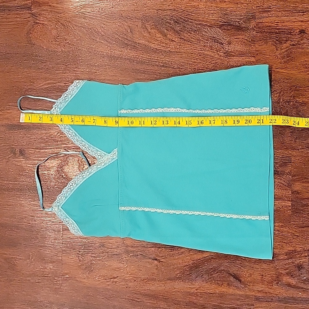 Volcom Tank Top - Picture 6 of 8